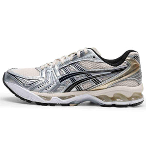 حذاء رياضي ASICS GEL-KAYANO 14 بلون فضي Birch Pure Silver.