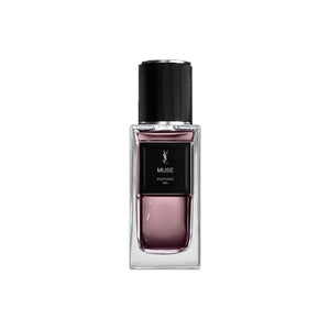 عطر نسائي بشعار سان لوران من زاوية