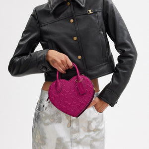COACH Heart 20 Embossed Letter Logo Zipper Hardware Buckle Card Slot Patent Leather Heart-shaped Handheld Crossbody Single Shoulder Small Women's Pink Red