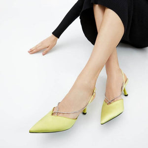 حذاء Heels كعب قصير أصفر ليموني بحزام كريستال CHARLES & KEITH.