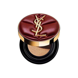 YSL Saint Laurent مكياج وسادة جلدي محدود يعكس الفخامة الطبيعية.