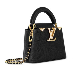LOUIS VUITTON Capucines Black.