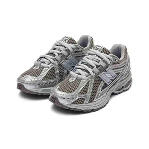✨ New Balance 1906R Metallic Silver ✨.