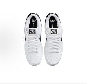 The top view highlights Nike Shoes details, combining the حذاء نايك الأصلي مع ميزات حذاء نايكي SB دنك أبيض وأسود | Nike SB Dunk Low White Black وجودة شوز نايك وتشكيلة nike schuhe.
