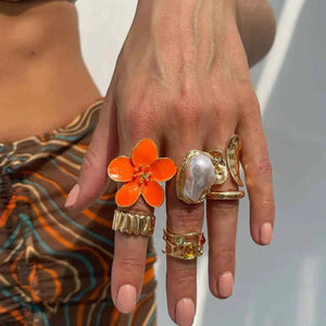 طقم خواتم نسائية بتصميم زهور ولؤلؤ Vintage Rings Set.