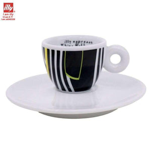 طقم أكواب Espresso من illy Art Collection بتصاميم فنية.