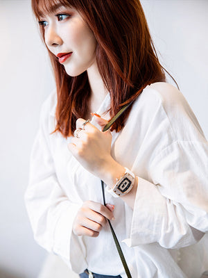 Light luxury niche watches, women's women's diamond-encrusted luxury large dial, new summer 2026 genuine high-end sense.