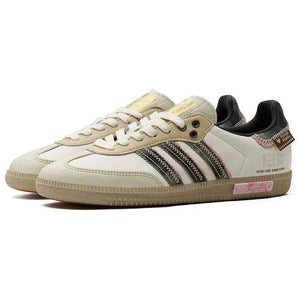 Adidas Originals SAMBA Shoes.