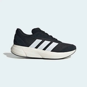 Adidas أحذية للجري والاستخدام اليومي للرجال والنساء.