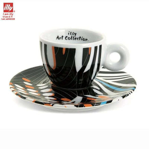 طقم أكواب Espresso من illy Art Collection بتصاميم فنية.