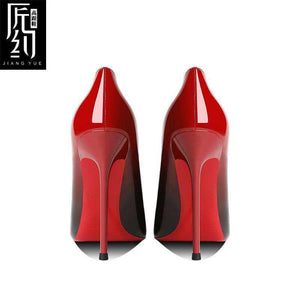Christiana حذاء كعب عالي Stiletto بتدرج ألوان أنيق وجذاب.