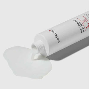 Medicube Red Clear Cica Best Backne Treatment Body Mist | بخاخ ميديكيوب لعلاج وتهدئة حبوب الظهر والجسم 🧴✨.