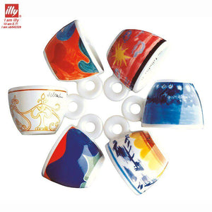 طقم فناجين قهوة illy Art Collection إصدار 1993 بألوان فنية.