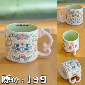 كوب Starbucks بتصميم Floral وألوان Pastel مميزة.