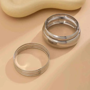 Metallic glossy curved bracelet | مجموعة سوار معدني لامع منحني موضة 2025.