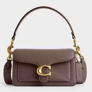 حقيبة Coach Tabby Shoulder Bag جلد طبيعي فاخر لون بني.