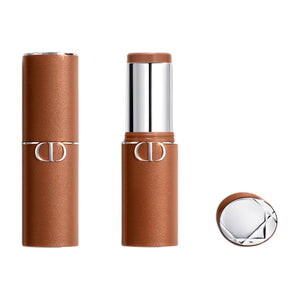 أنبوب برونزر ديور Forever Skin Bronze مغلق ومفتوح