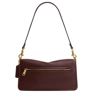 أناقة كلاسيكية بلون الـ Dark Cherry الغني.. حقيبة Coach Tabby 26 الفاخرة ✨.