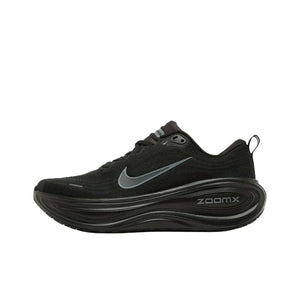 Nike Vomero Plus.