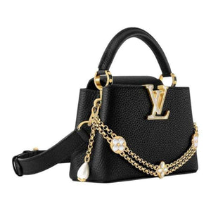 LOUIS VUITTON Capucines Gold Black.