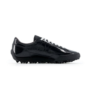 حذاء New Balance أسود لامع تصميم أنيق - رفعة