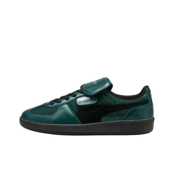 PUMA x Harry Potter "Hogwarts Houses" sneaker in green and black, inspired by Slytherin attributes.