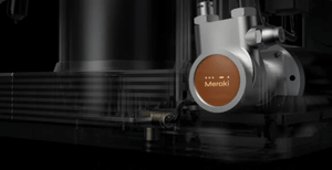 ماكينة Meraki Espresso ذكية مع مطحنة Timemore مدمجة.