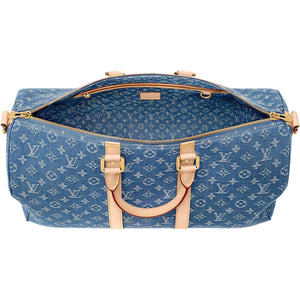 حقيبة سفر Louis Vuitton Keepall قماش Denim باللون الأزرق.