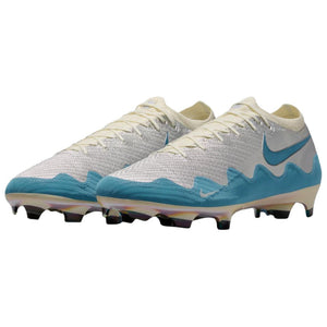 حذاء نايكي Vapor 16 Elite للجنسين بألوان فضية وزرقاء