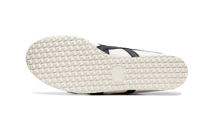 Onitsuka Tiger حذاء ميكسكو 66 بألوان رمادي بني مع نعل مطاطي متين وتصميم كلاسيكي أنيق