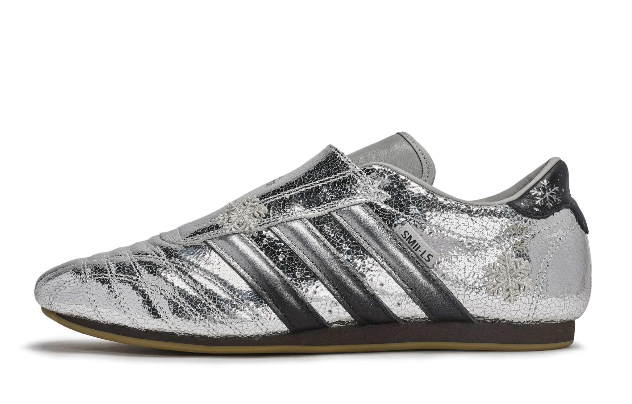 adidas TAEKWONDO flawless ice crystal black and white silver اصدار خاص.