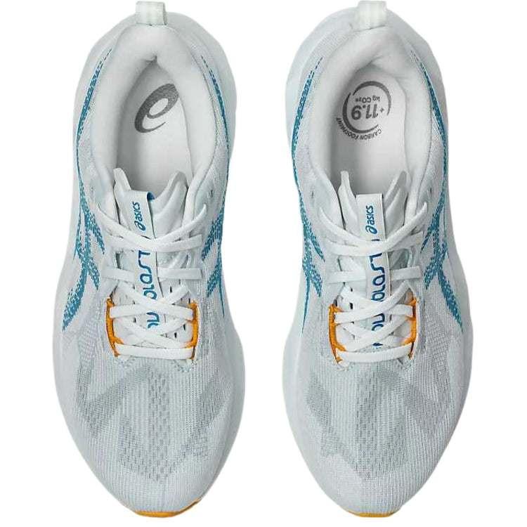 ASICS NOVABLAST 5  MAX Running Shoes.
