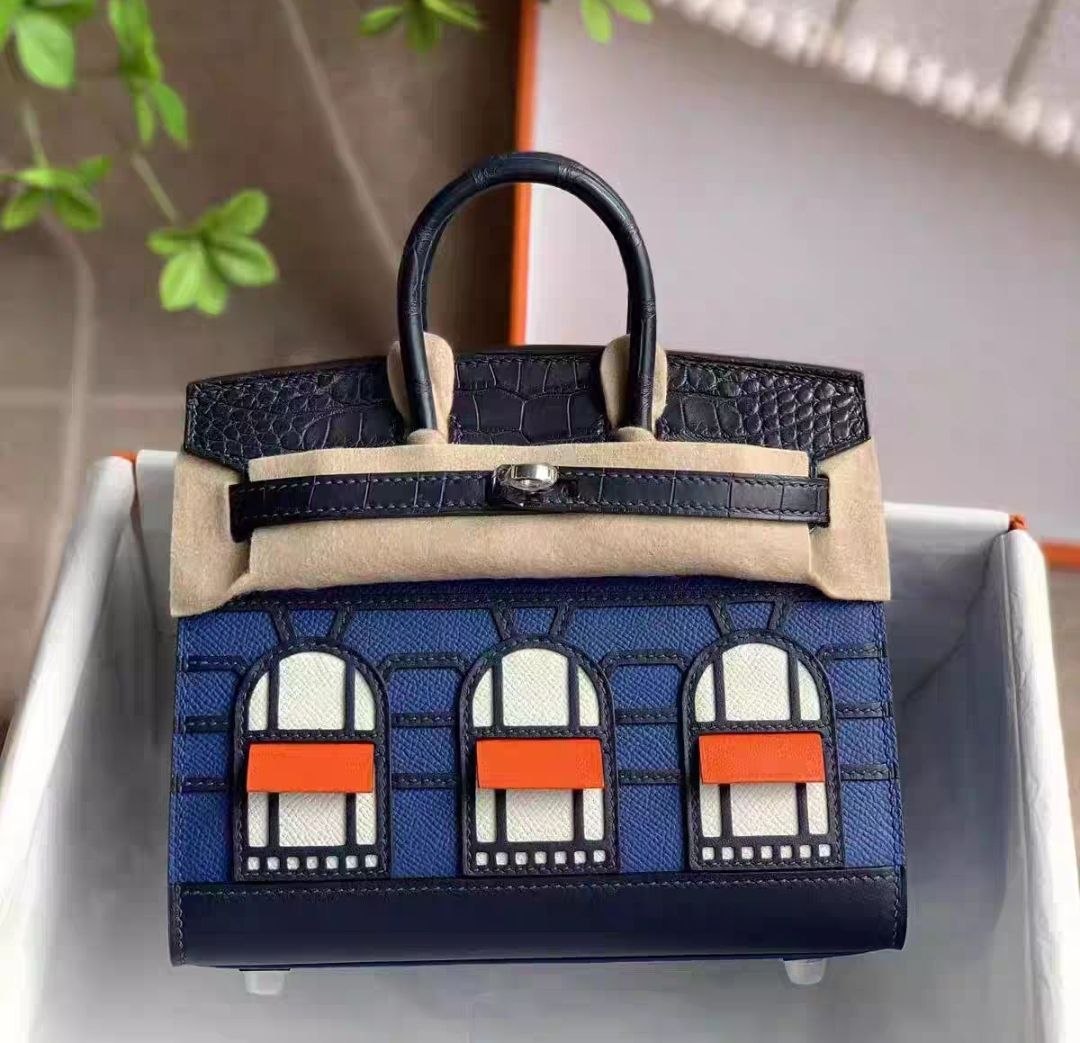حقيبة يد نسائية Birkin Faubourg بتصميم الواجهة الفاخرة