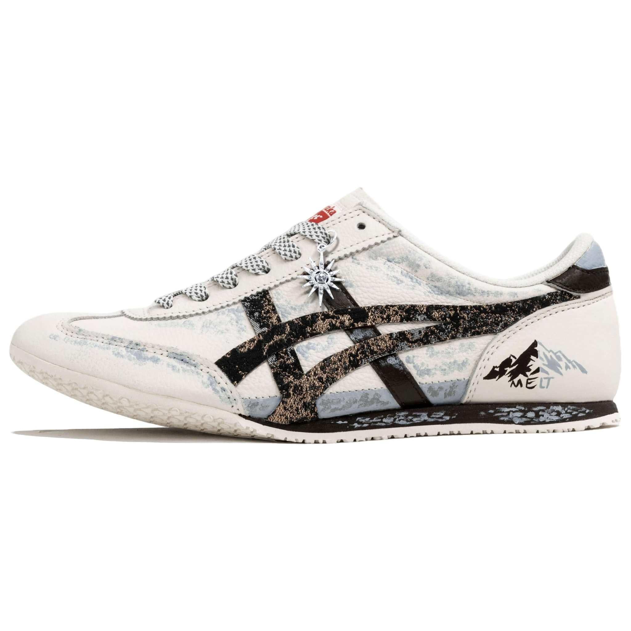 Onitsuka Tiger Mexico 66 Charm| مكسيكو 66 بتصميم مستوحى من جبال الجليد.