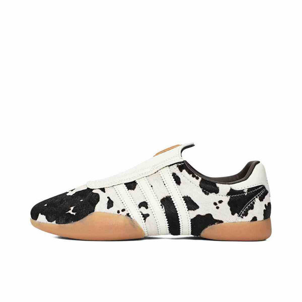 حذاء أديداس TAEKWONDO MEI W للجنسين بتصميم كاجوال مريح بستايل رياضي عصري.