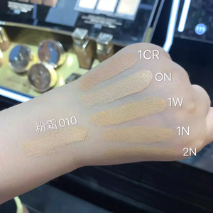 DIOR Old Edition Floral Essence Foundation Flawless, smooth, radiant, adheres well, no caking, conceals, and corrects skin tone. 30ml