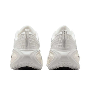Nike Vomero Plus حذاء الجري على الطرق للرجال.
