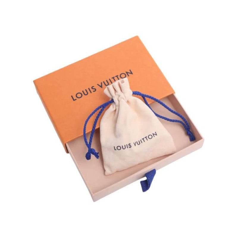سوار Louis Vuitton بقلادة قلب وردي Monogram.