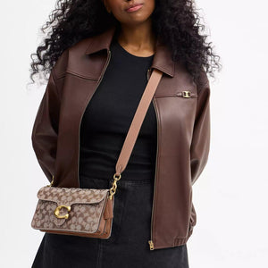 Coach Tabby 26 |👜✨ حقيبة كاجوال فاخرة مع تفاصيل الكريستال والنابا.
