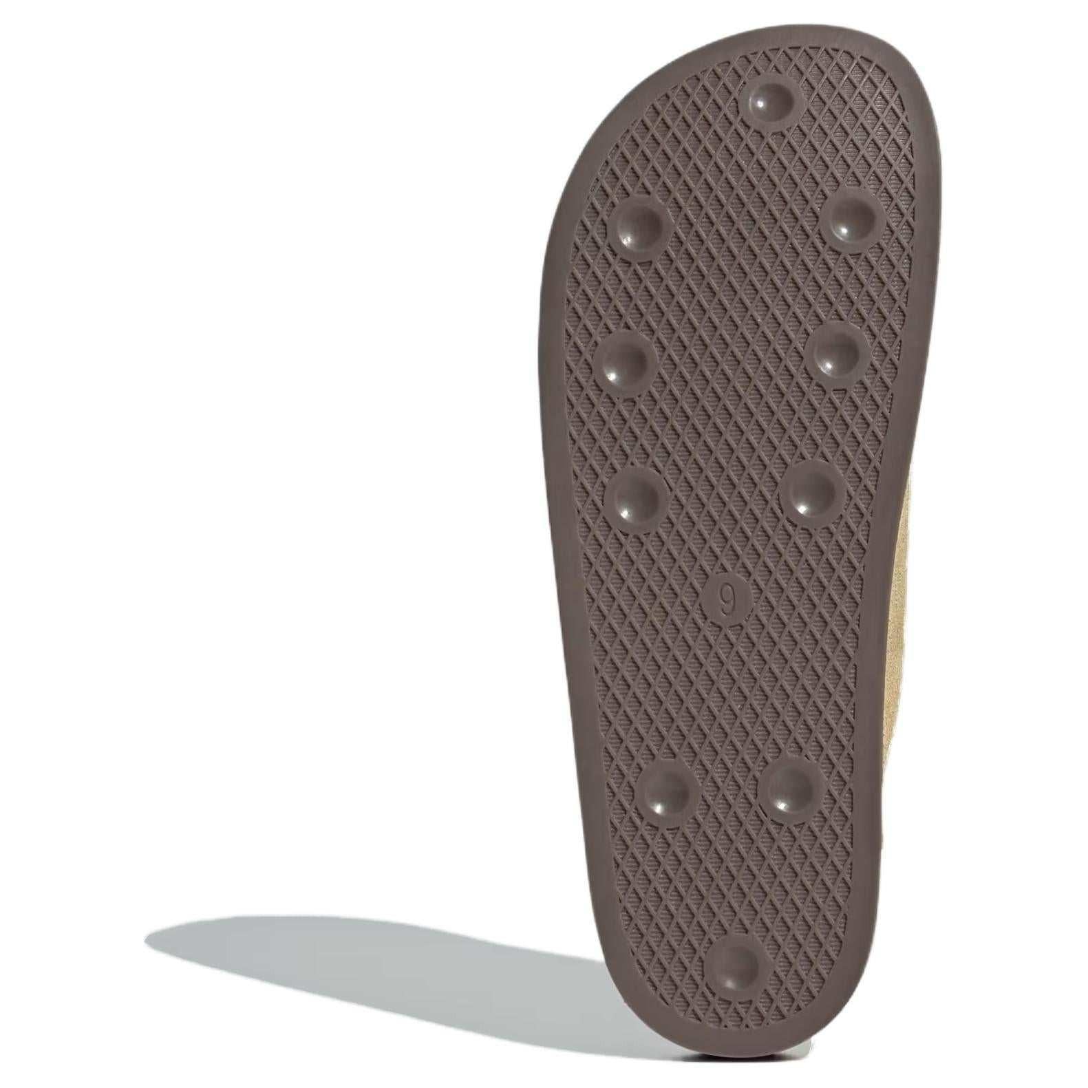 Adidas Originals Adimule Slide in beige..