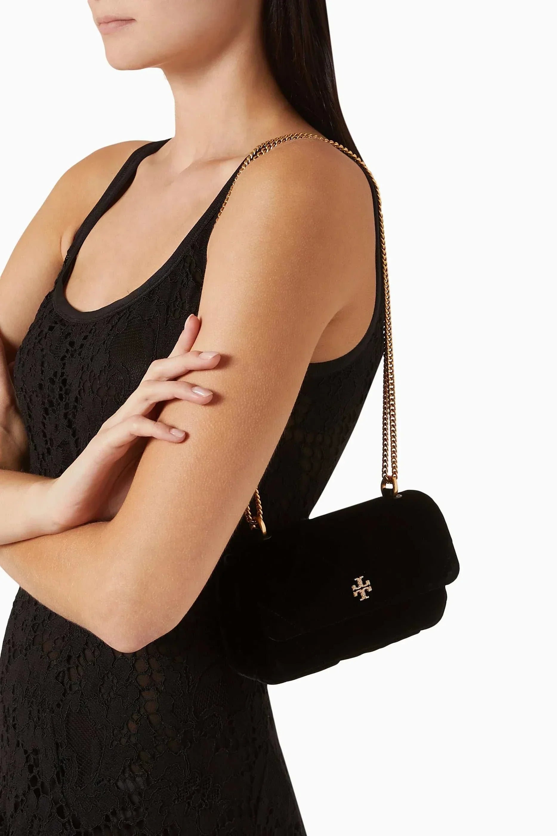 tory burch kira diamond حقيبة ميني كيرا دايموند المخمليةالأصلي المبطنة.