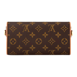 LOUIS VUITTON POCHETTE Brown.