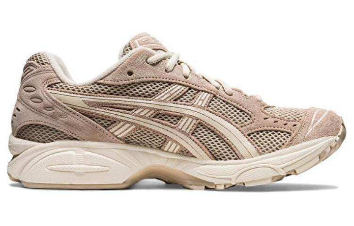 حذاء رياضي نسائي Asics Gel-Kayano 14 بتهوية عالية ومرونة مع دعم كعب عالي بلون نود كريمي للأداء اليومي والجري