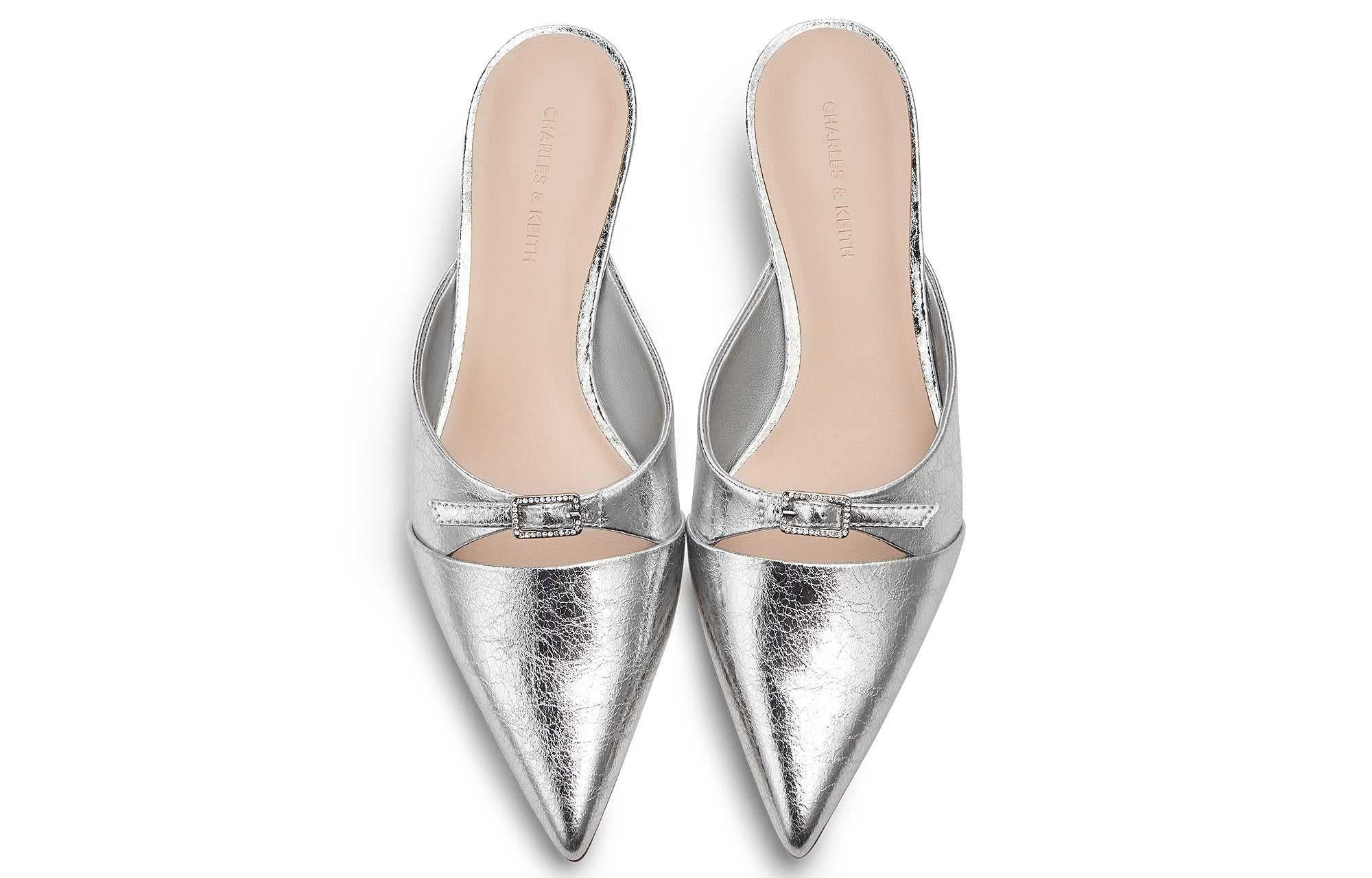 حذاء Mules نسائي فضي لامع بكعب صغير CHARLES & KEITH.
