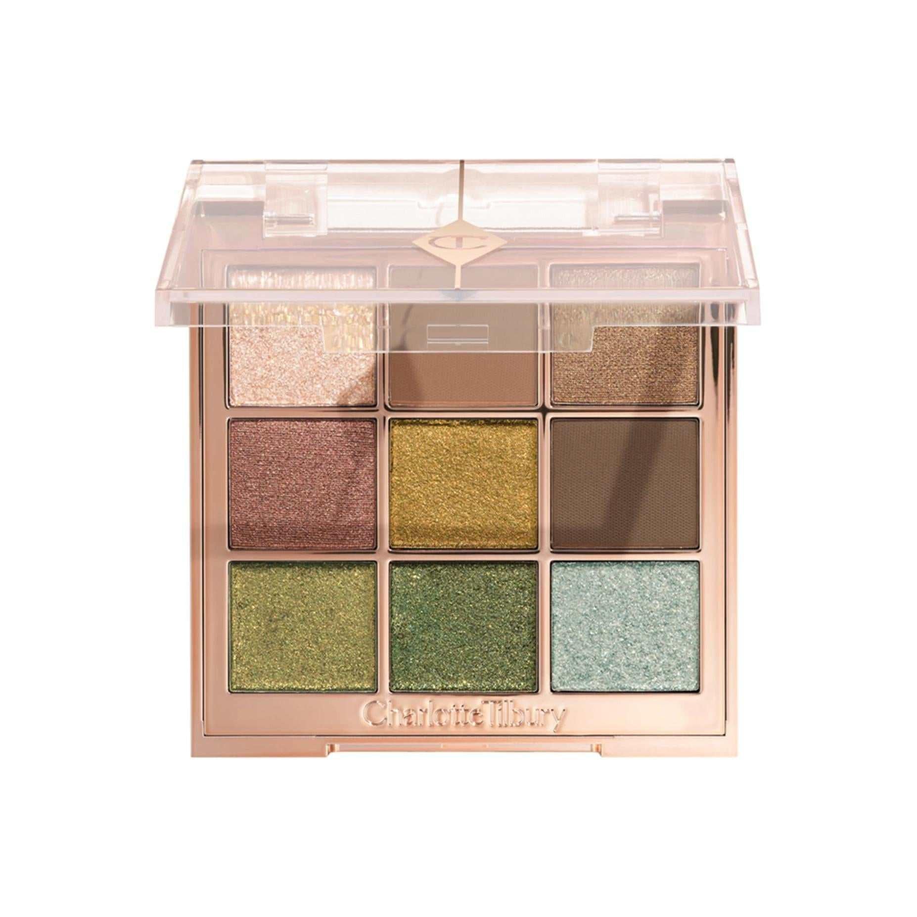 لوحة ظلال عيون Charlotte Tilbury بـ 9 ألوان مخملية ولامعة.