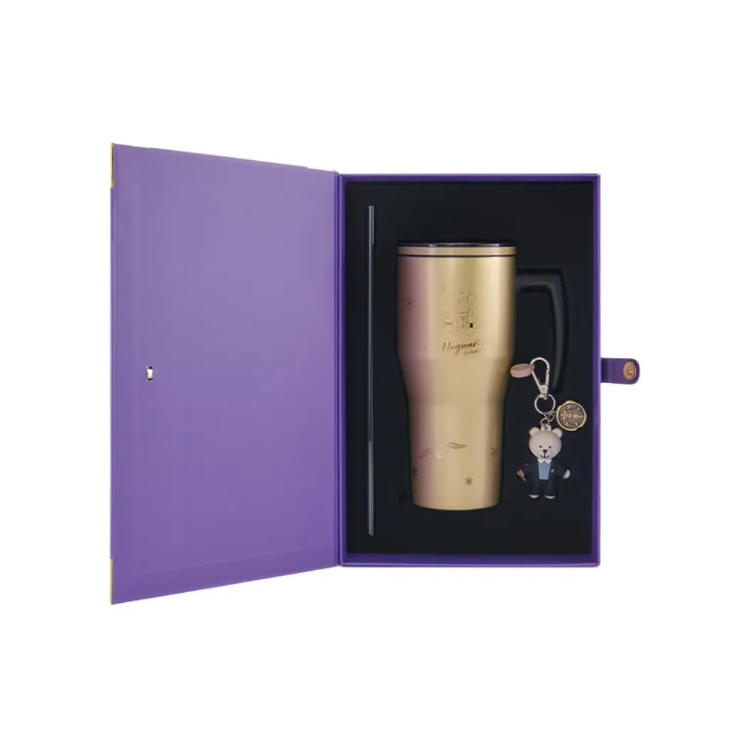 Harry Potter Starbucks gold 880ml.