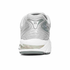 ASICS GEL-KAYANO 14 أسكس، رمادي فاتح.