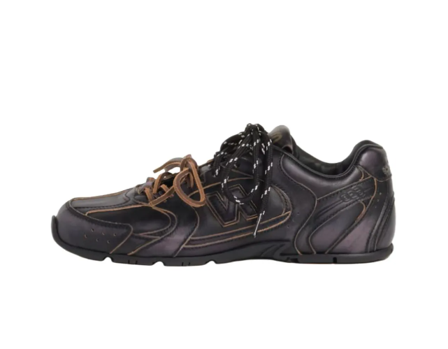 حذاء نسائي أسود NewBalance MIUMIU NB 530 بتصميم مرتبط وسلسلة Tanabata بحذاء رياضي منخفض القامة بخط رفيع