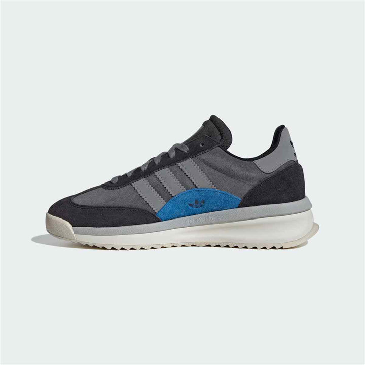 Classic Adidas Clover SL 72 shoe with BOOST technology and suede details.