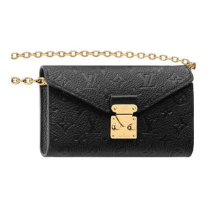 حقيبة Belt Bag من Louis Vuitton جلد أسود بسلسلة ذهبية.